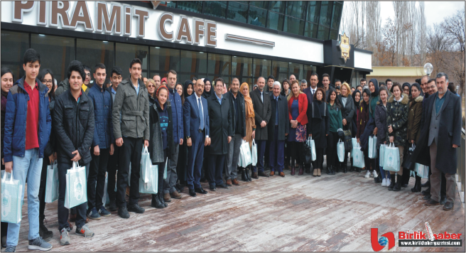 Başkan Yazgı, Öğrencilerle Kahvaltıda Buluştu