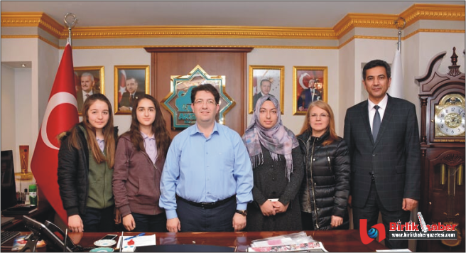 Fen Lisesi Öğretmen ve Öğrencileri Başkan Yazgı’yı Ziyaret etti