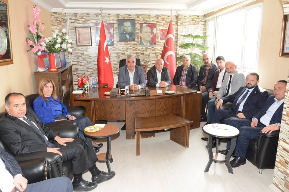 AK Parti’den MHP’ye ziyaret