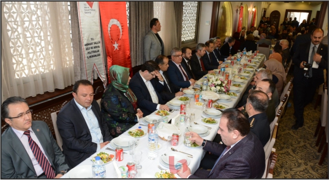 Protokol Şehit Yakınlarıyla Buluştu