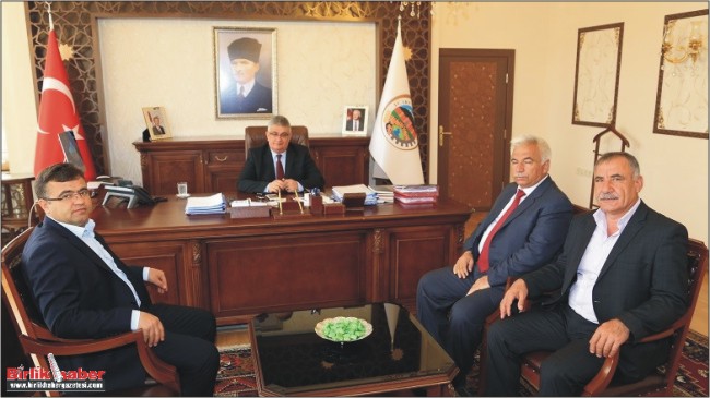 İl Genel Meclis Üyesi Aktürk ve muhtarlardan Vali Pekmez’e ziyaret