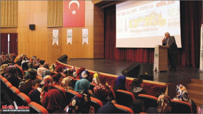 İHH Kadın Kolları Afrika’yı Anlattı