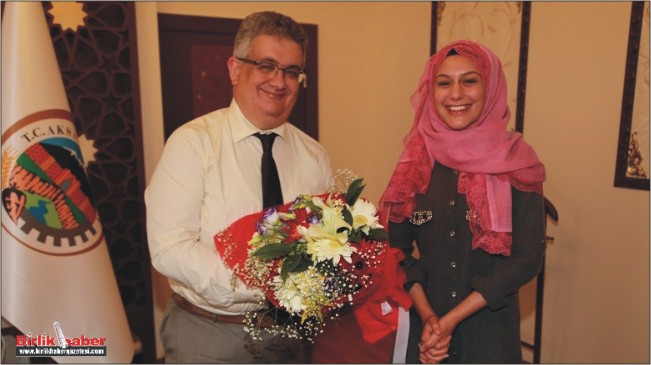 Babacan Vali Pekmez’e ‘Babalar Günü’ ziyareti