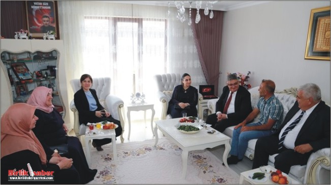 Şehit ailelerine bayram ziyareti