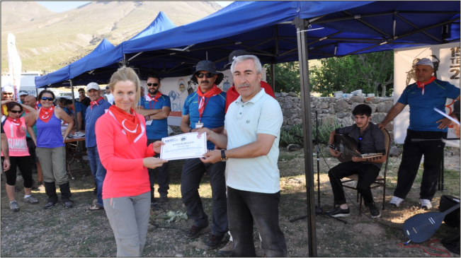 15 Temmuz’da 15 Zirvede 15 Demokrasi Ateşi