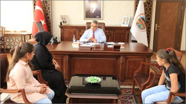 Vali Pekmez Halk Günü toplantısı yaptı