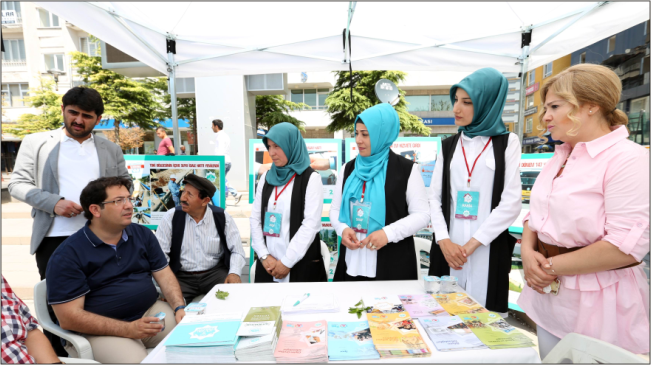 Belediyem Kapımda Projesi Kapsamında Bilgiler Veriliyor