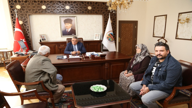 Şehit Ailesinden Vali Aykut Pekmez’e ziyaret