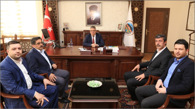 Müteahhitler Birliğinden Vali Pekmez’e ziyaret