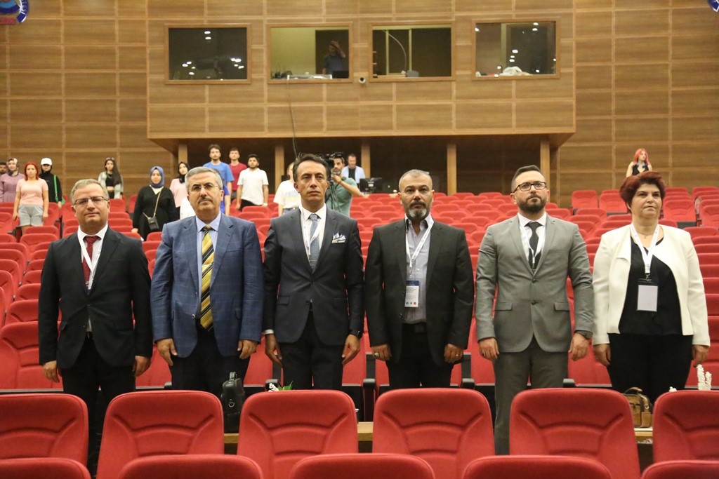 Öğrenci Kongresi’nin dördüncüsü, Aksaray Üniversitesi ev sahipliğinde başladı