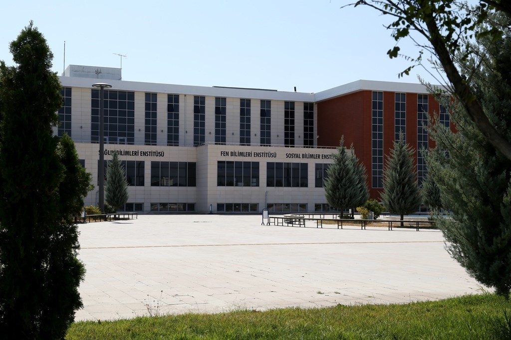 ASÜ’de Lisansüstü Alanda Yeni Program Kurulması Onaylandı