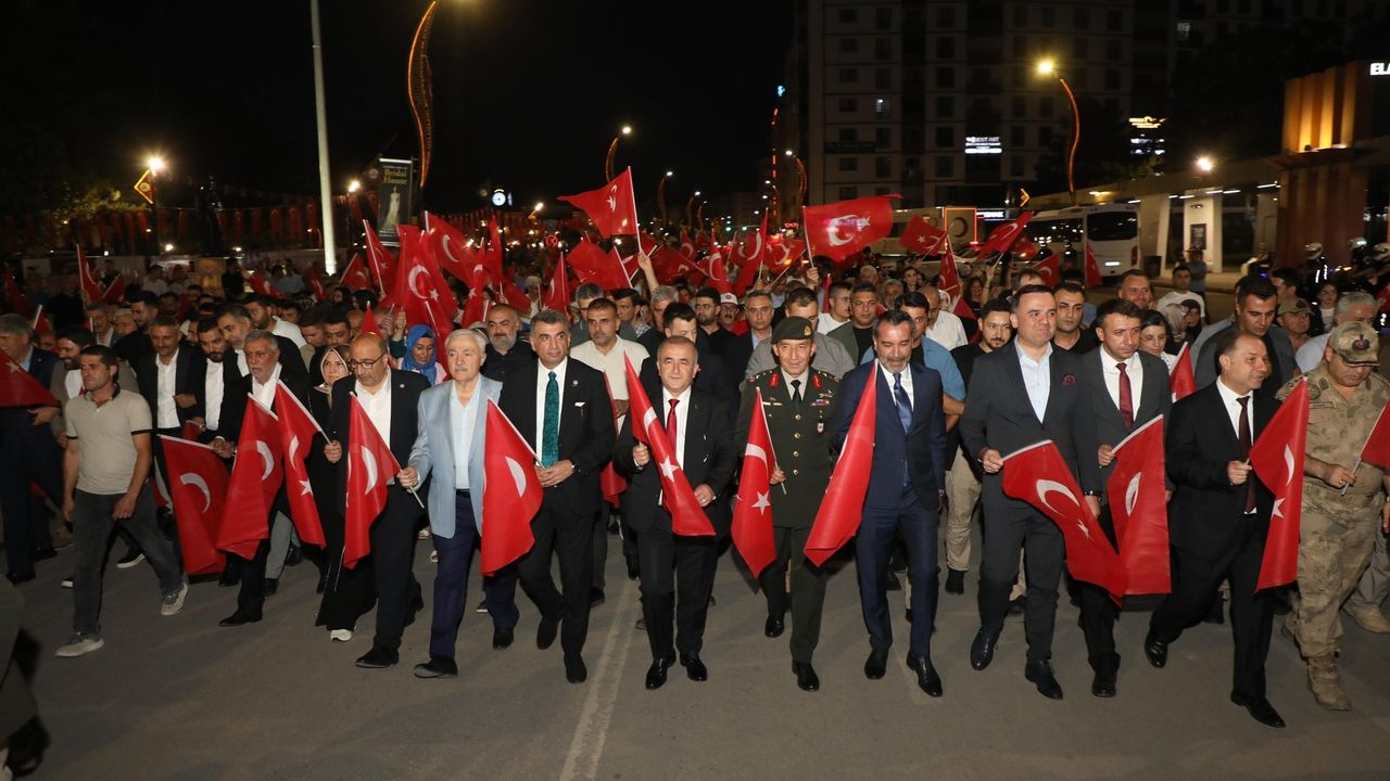 Elazığ’da 15 Temmuz Demokrasi ve Millî Birlik Günü etkinlikleri düzenlendi