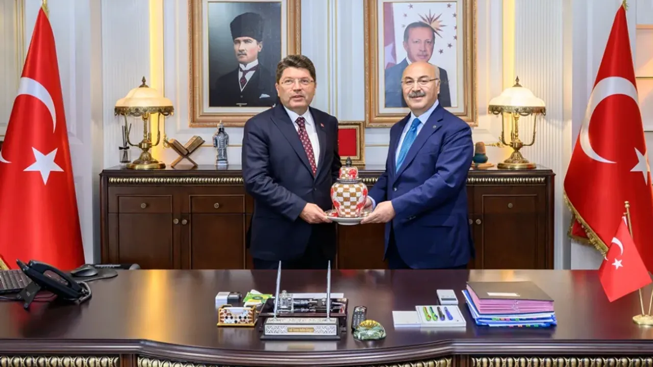 Adalet Bakanı Tunç: “Adana’ya hakim evi kazandırabiliriz”