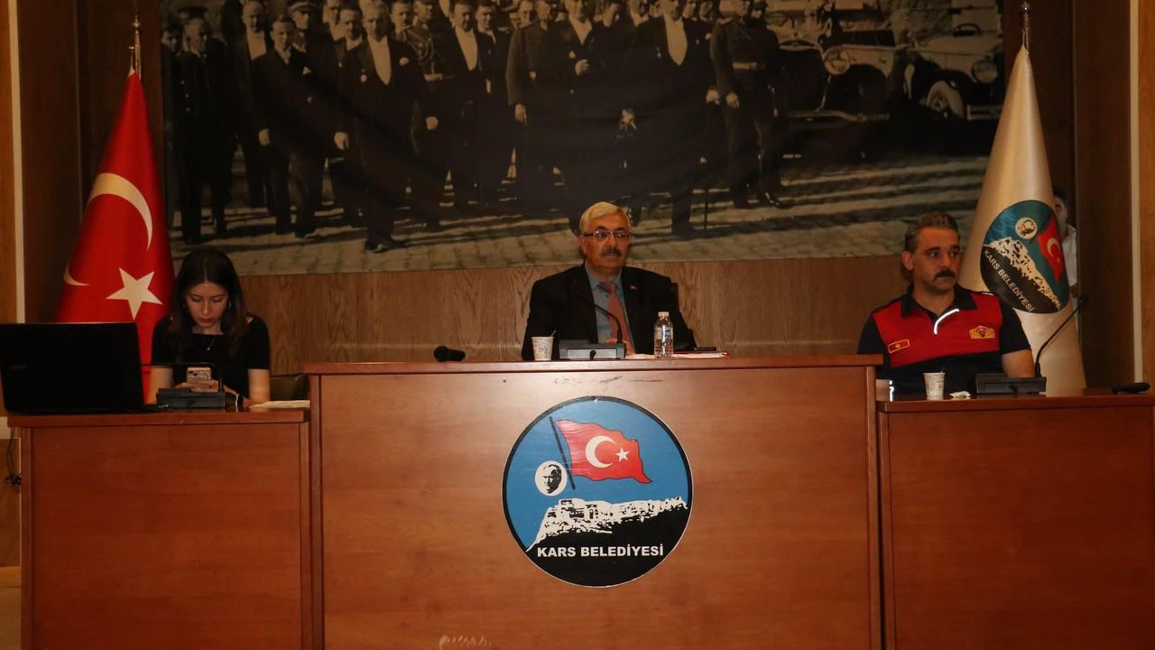 Kars’ta “Afet Yangın Çalışma Grubu” toplantısı gerçekleştirildi