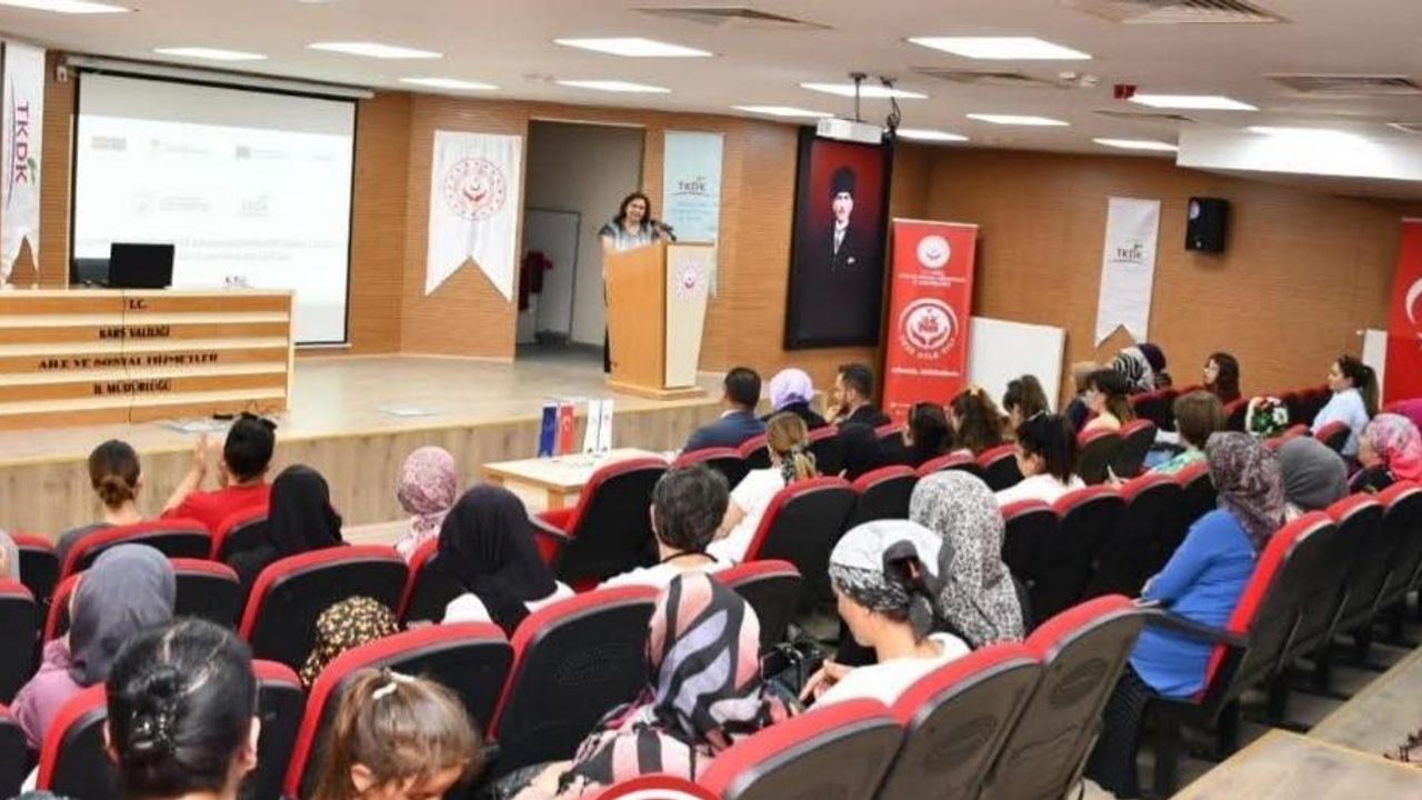 Kars’ta kadınlara yönelik proje hazırlama eğitimi düzenlendi