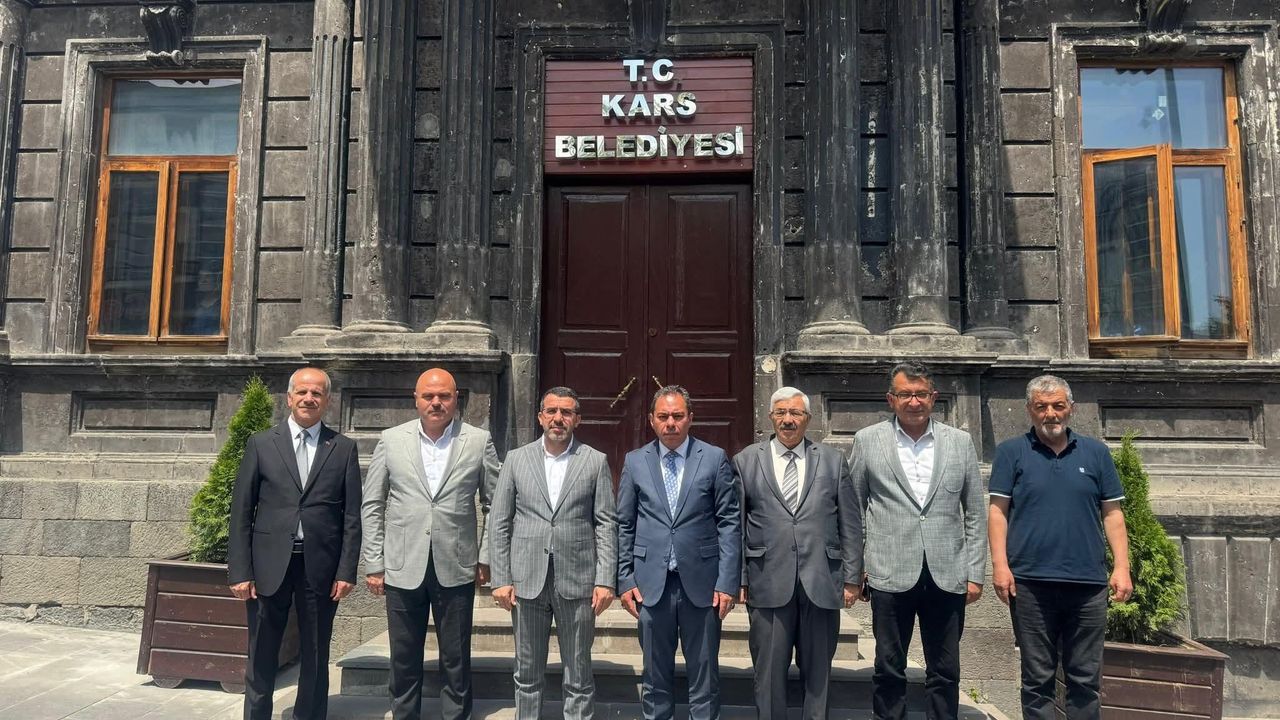 AK Parti Kars Milletvekili Adem Çalkın ve Heyetinden Başkan Senger’e ziyaret