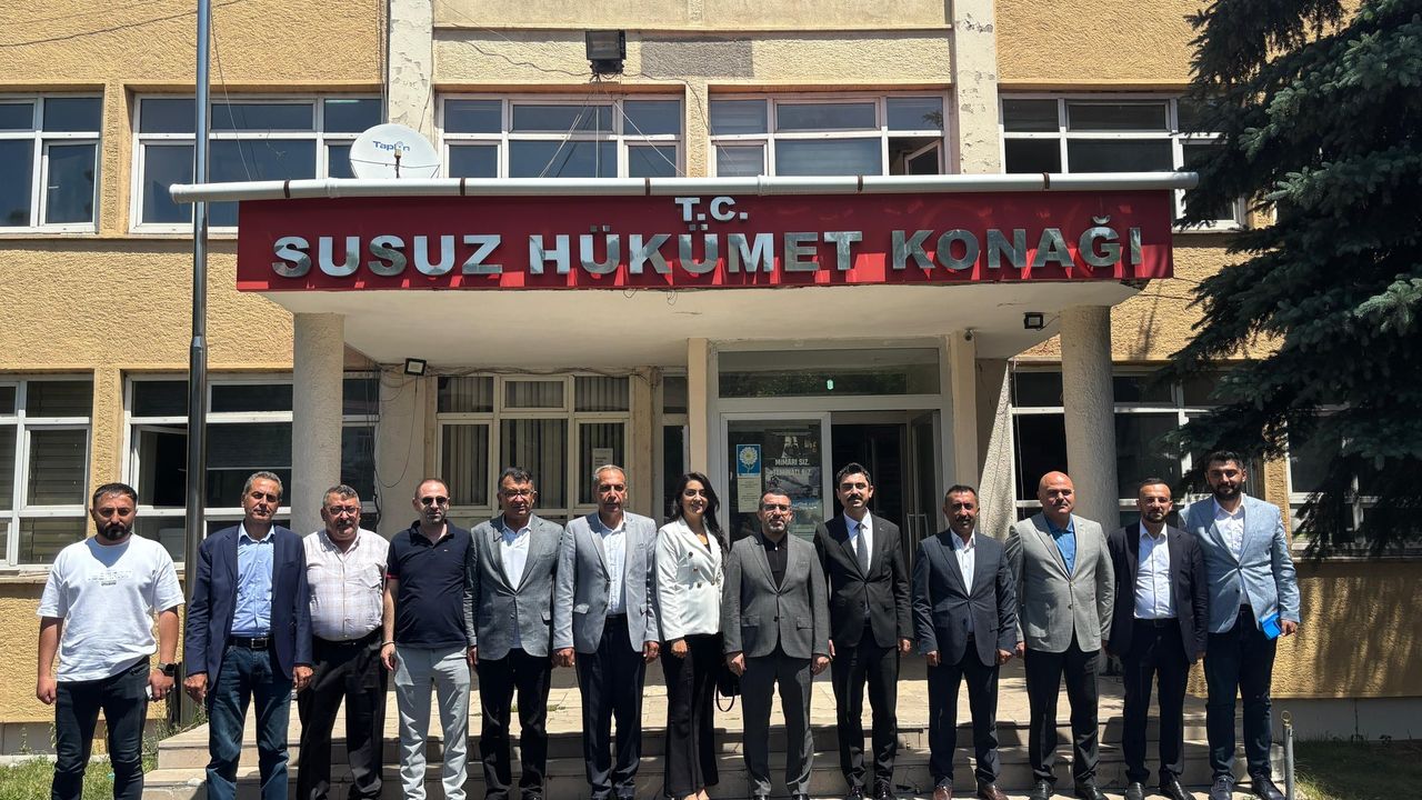 AK Parti Kars Milletvekili Adem Çalkın’dan Susuz Kaymakamı Muhammed Emin Tutal’a hayırlı olsun ziyareti