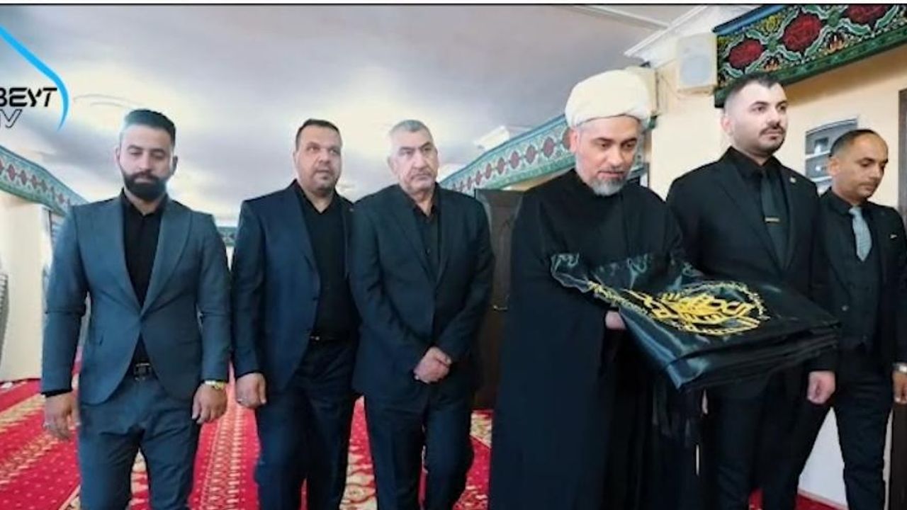 İmam Hüseyin’in (a.s) türbesinin sancağı Kars’a geliyor