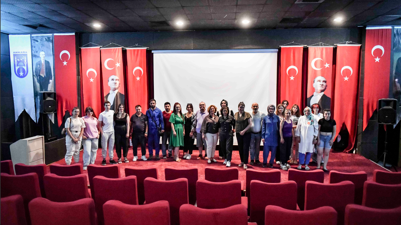 Başkent’te “Mahallede Tiyatro Var!”