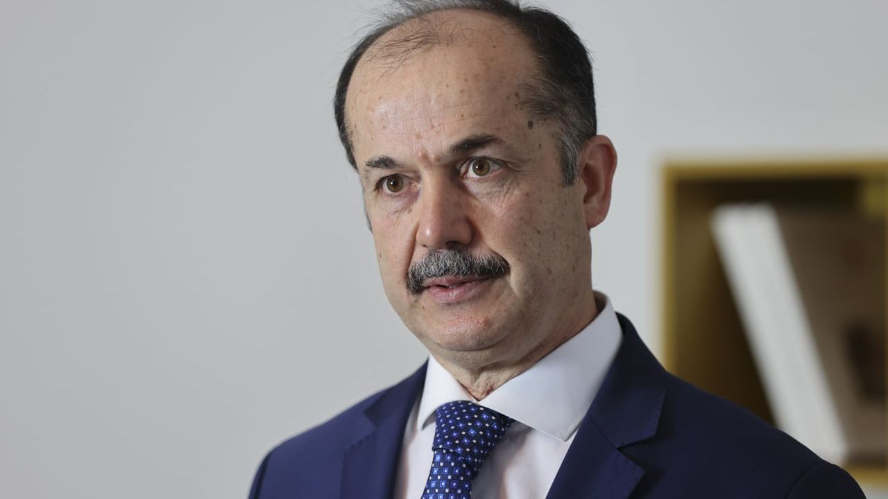 Eski Yunus Emre Enstitüsü Başkanı Şeref Ateş gözaltına alındı