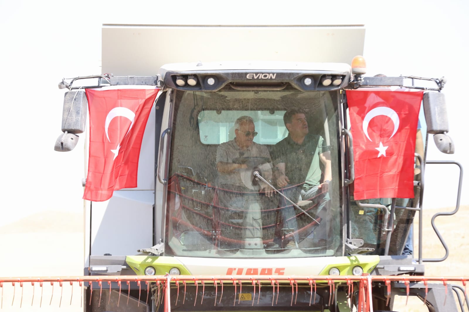 Boş araziler üretime kazandırıldı