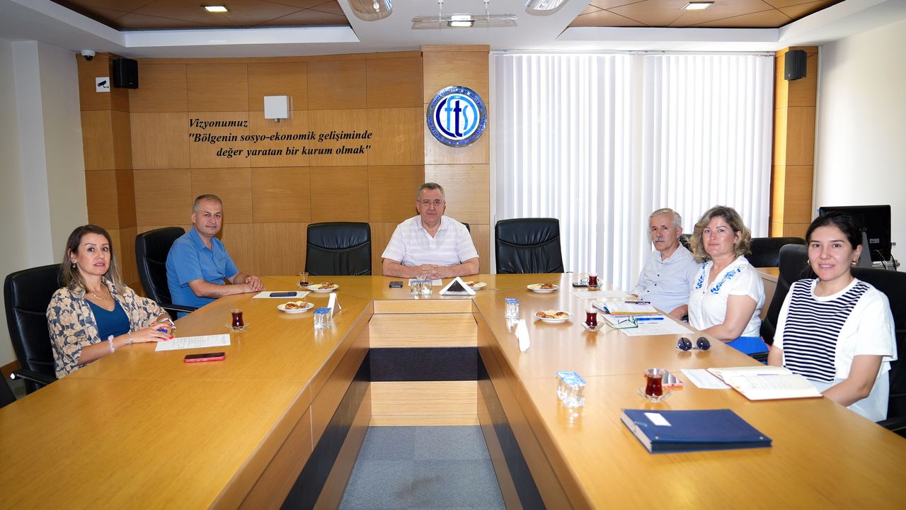 FTSO’nun proje okulu Mustafa Kemal Mesleki ve Teknik Anadolu Lisesi’ne öğrencilerden yoğun ilgi