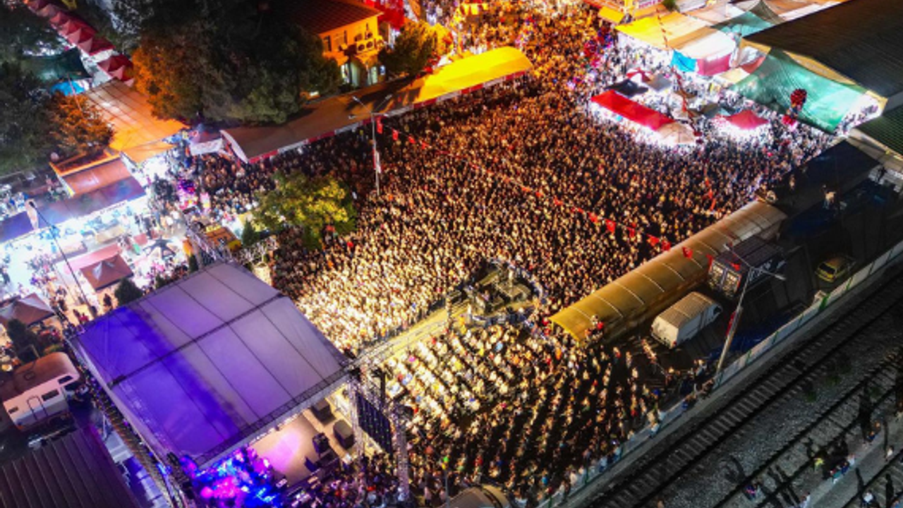 Uluslararası Eşme Festivalinde dolu dolu bir gün yaşandı