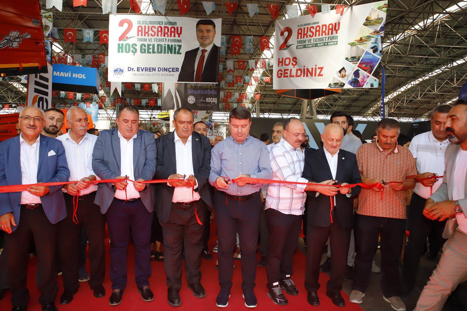 Aksaray’da Tarım Fuarı 86 firmanın katılımıyla kapılarını açtı.