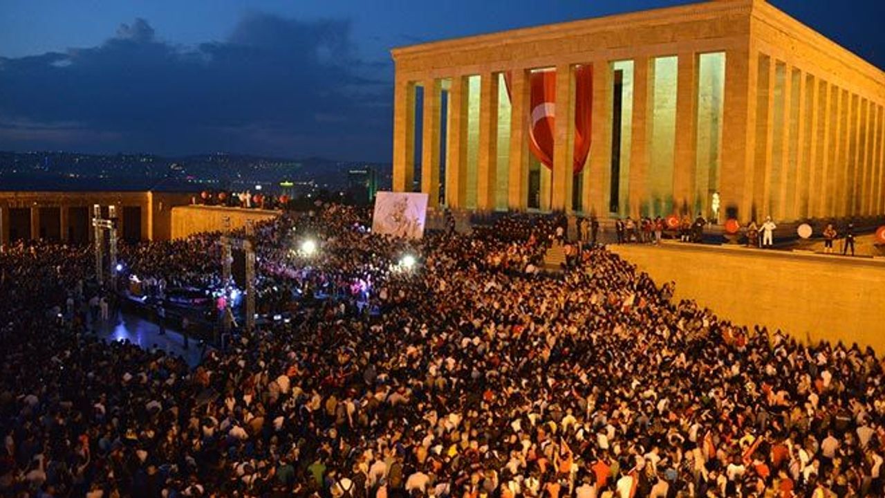 30 Ağustos Zafer Bayramı coşkusu tüm yurtta etkinliklerle kutlanacak