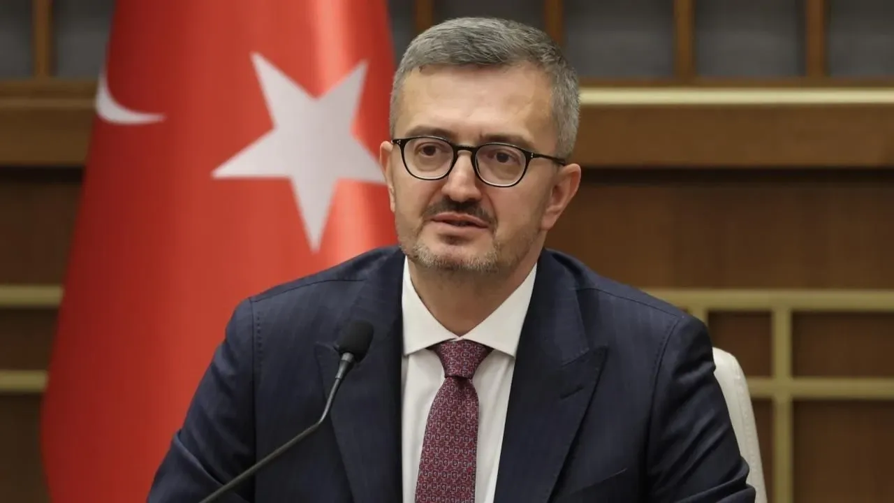 İletişim Başkanı Duran’dan Ümit Aktan’a taziye mesajı