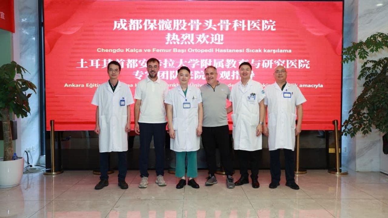 Kırıkkaleli profesörler Çin’de robotik cerrahi zirvesinde