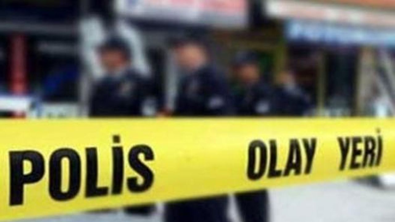 Kars’ta polis uygulamasından kaçan şüpheli şahıslar izlerini kaybettirdi