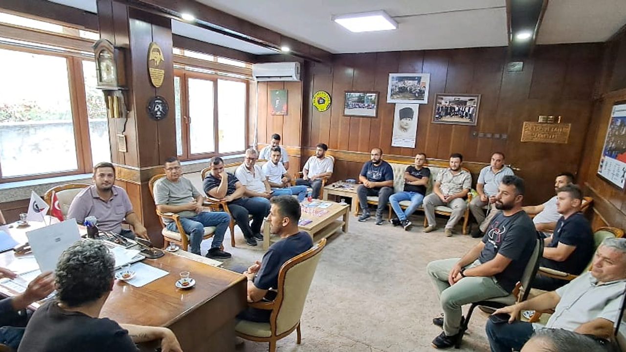 TTK Demiryolu Servisi çalışanları Genel Maden İşçileri Sendikası’nı ziyaret etti