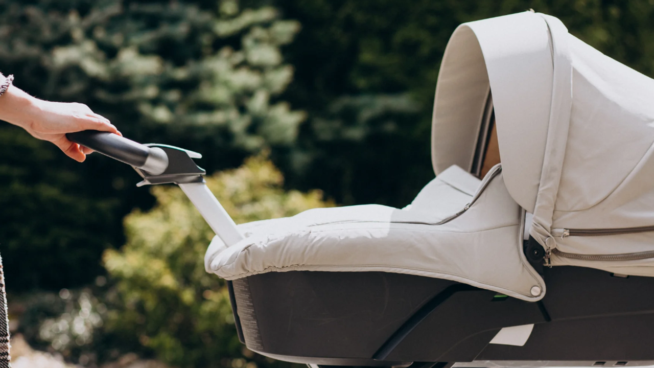 Bebek arabasıyla toplu taşıma yasağı kaldırıldı