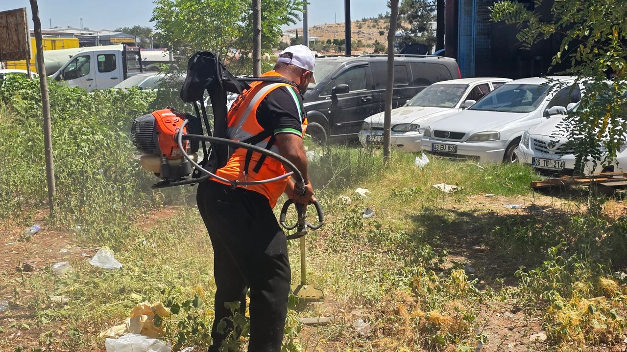 Evren Sanayi Sitesi’nde park çalışmaları başladı