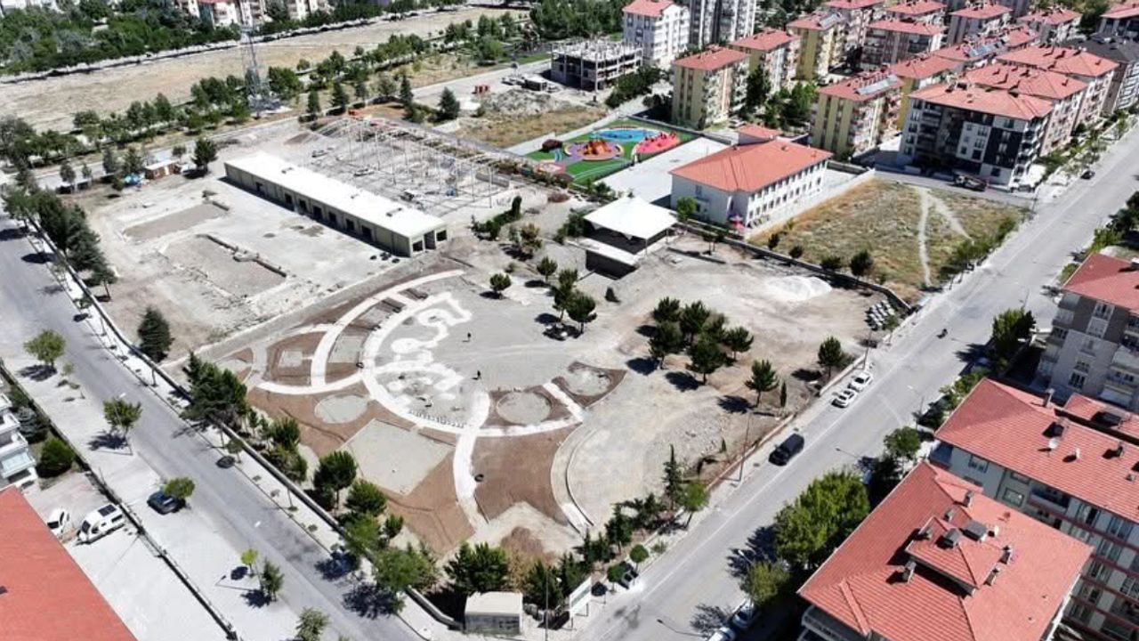 Atıl durumdaki aqua park, Tomurcuk Masal Parkı’na dönüşüyor