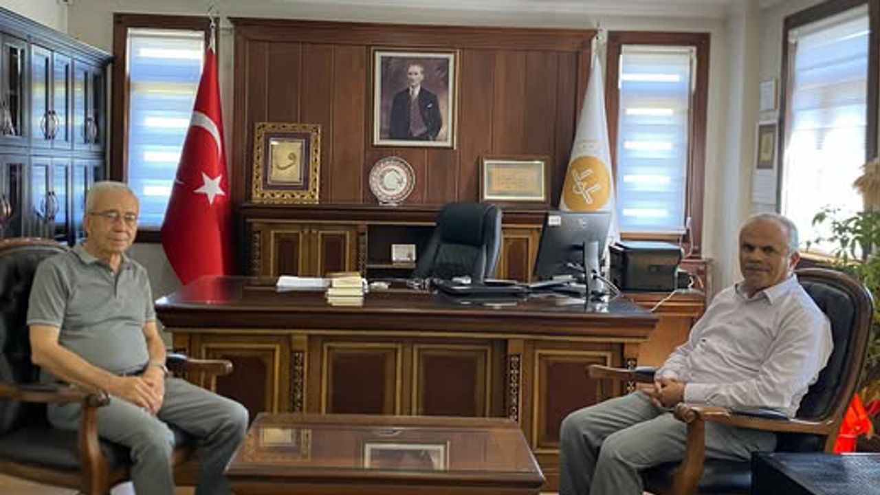 Yerli ve Milli Parti Genel Başkan Yardımcısı İbrahim Demir’den Beypazarı Müftüsü’ne ziyaret