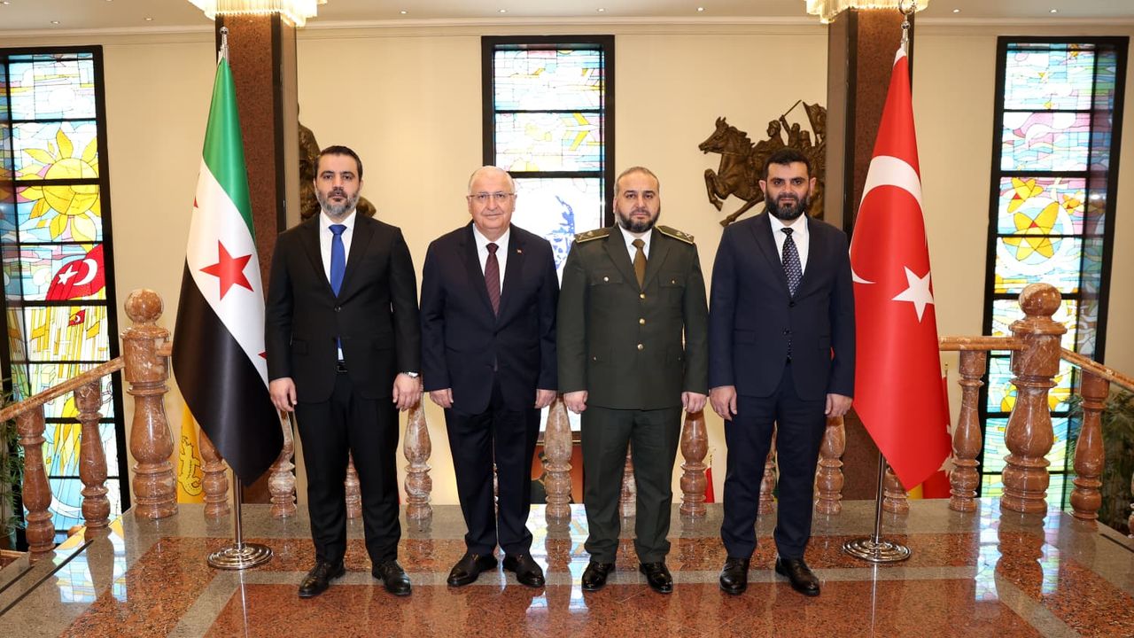 Milli Savunma Bakanı Yaşar Güler, Suriyeli mevkidaşıyla görüştü