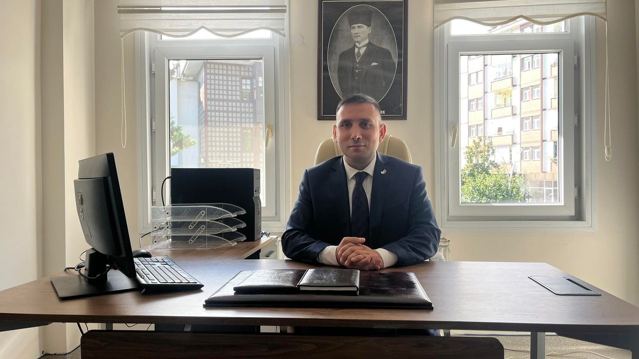 Rize’nin başarılı sağlık yöneticisi Yıldırım’a önemli görev