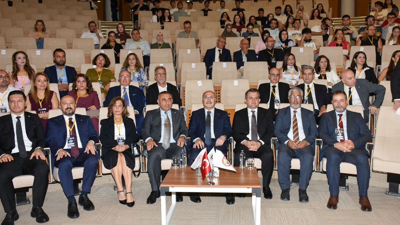 Adana’da “Çukurova Sağlık Turizmi Çalıştayı” başladı