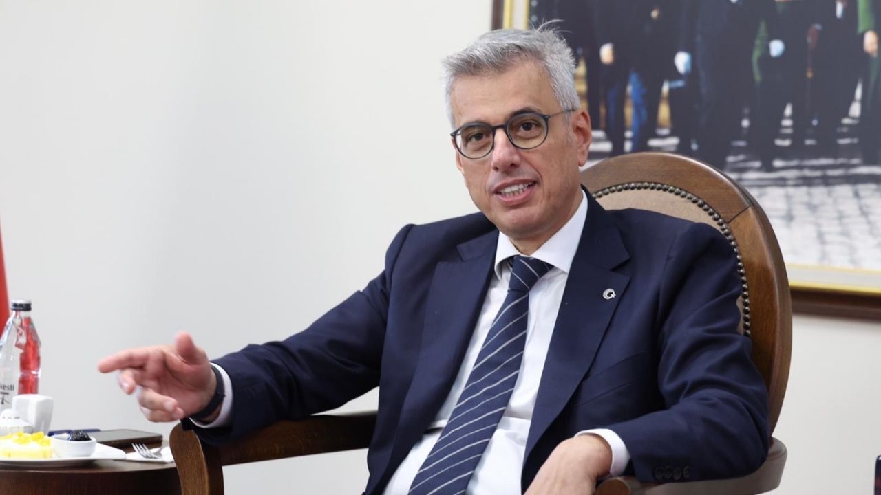 Bakan Memişoğlu: “Eylül ayında 17 bin hekim dışı sağlık personeli alacağız”