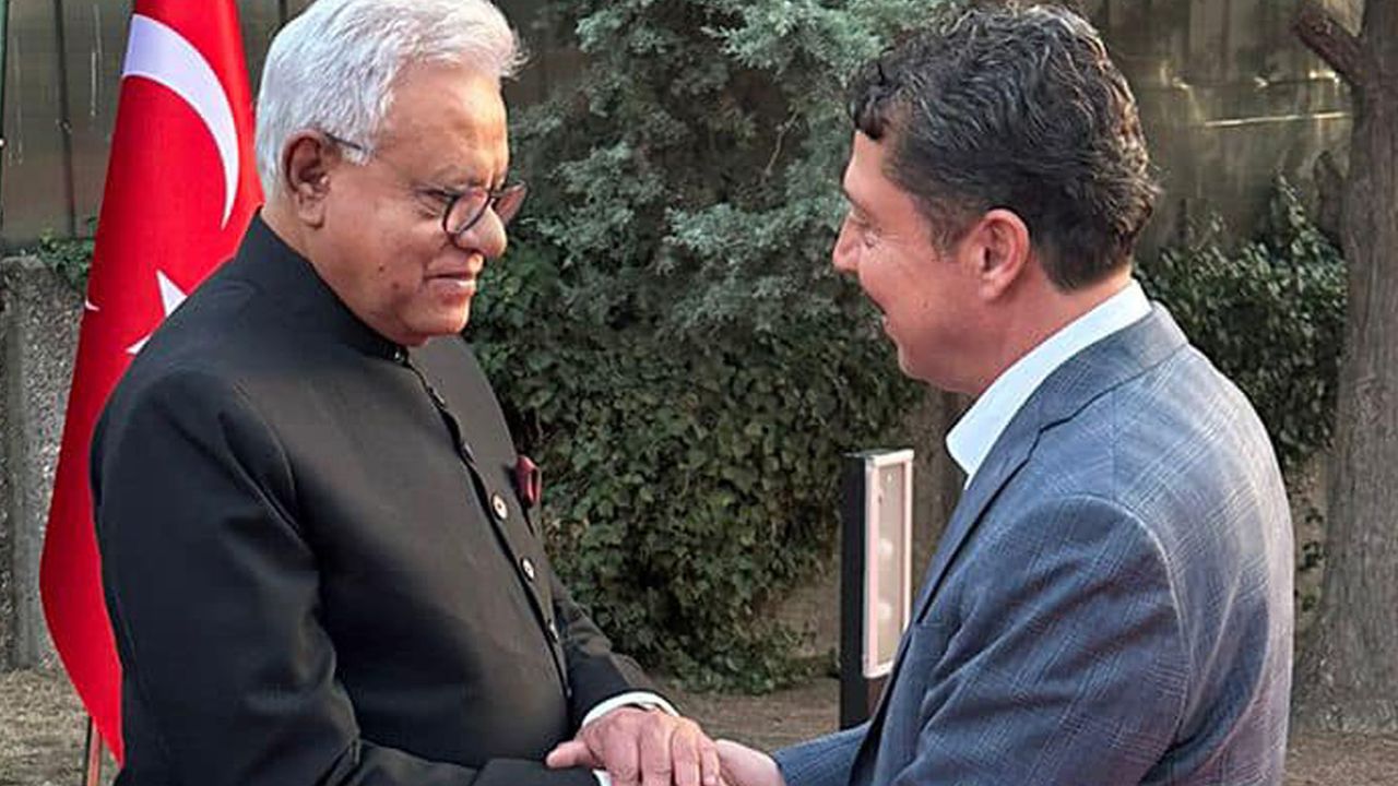 Belediye başkanından Pakistan büyükelçisine ziyaret