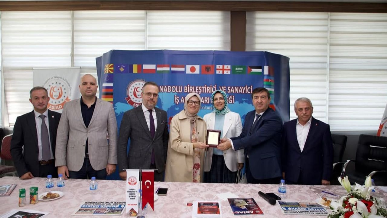 AK Parti Genel Başkan Yardımcısı Belgin Uygur, ASİAD’ı ziyaret etti