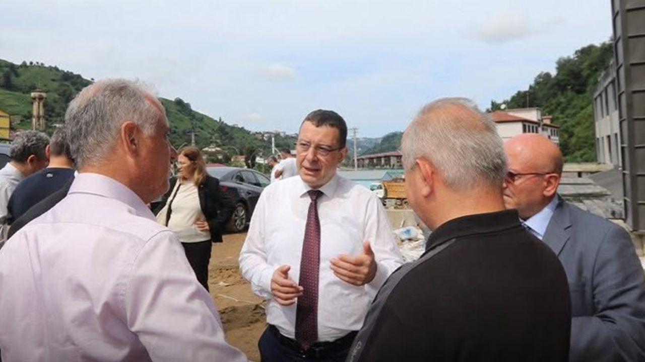 Kamu Hastaneleri Genel Müdürü Dr. Usta’dan Güneysu’ya güzel haber