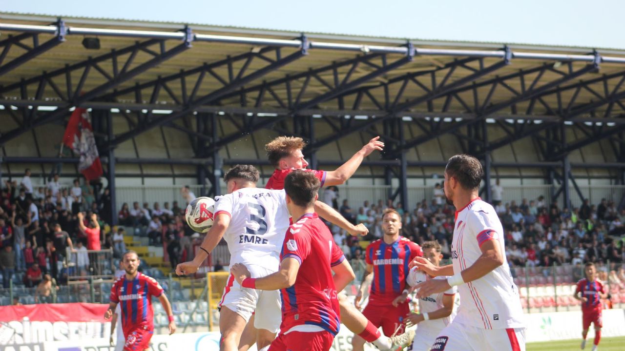 Düzcespor, Karabük idmanyurdu’nu 4-2 yendi