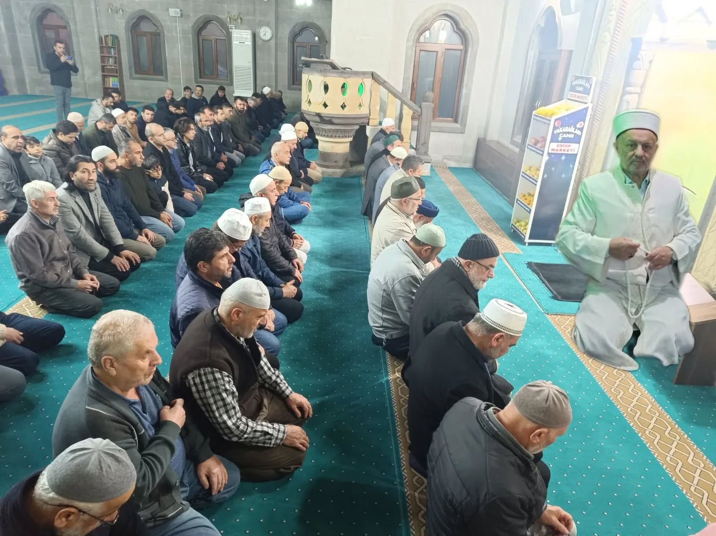 Ailece Sabah Namazı Yakabağlar Camii’nde Gerçekleşti