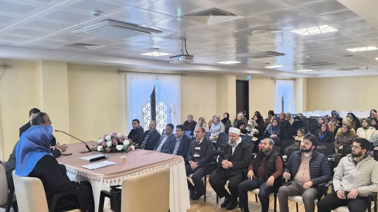 Kars İl Müftülüğü ekim ayı “Personel İstişare ve Bilgilendirme Toplantısı” gerçekleştirildi