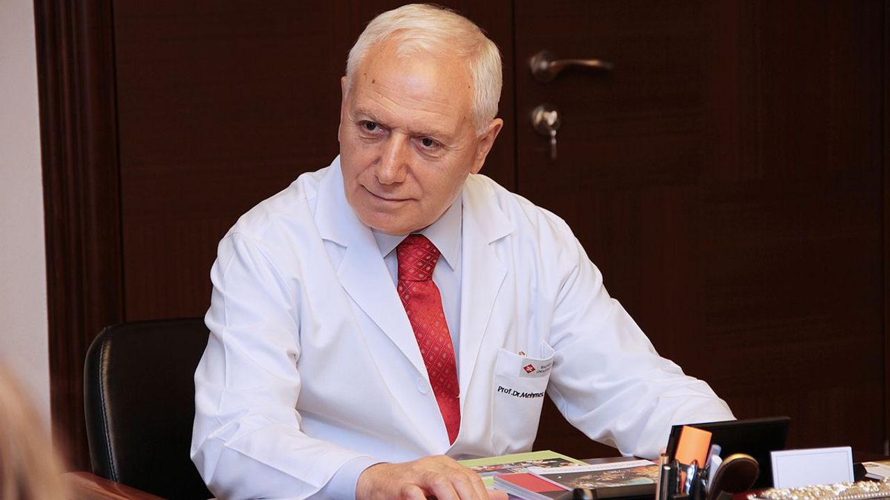 Türkiye’de organ naklinin öncüsü Prof. Dr. Mehmet Haberal’ın doğum günü