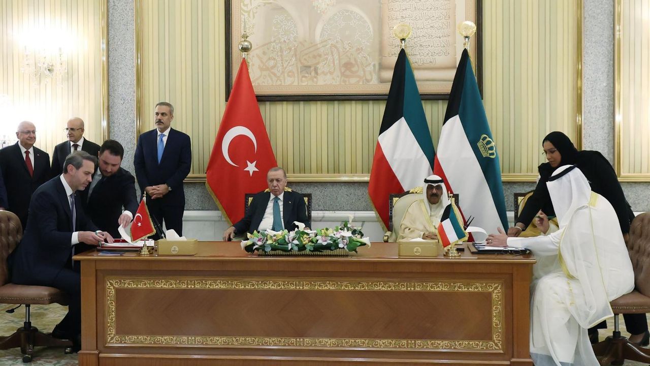 Türkiye ve Kuveyt 4 anlaşmayla işbirliğini güçlendirdi
