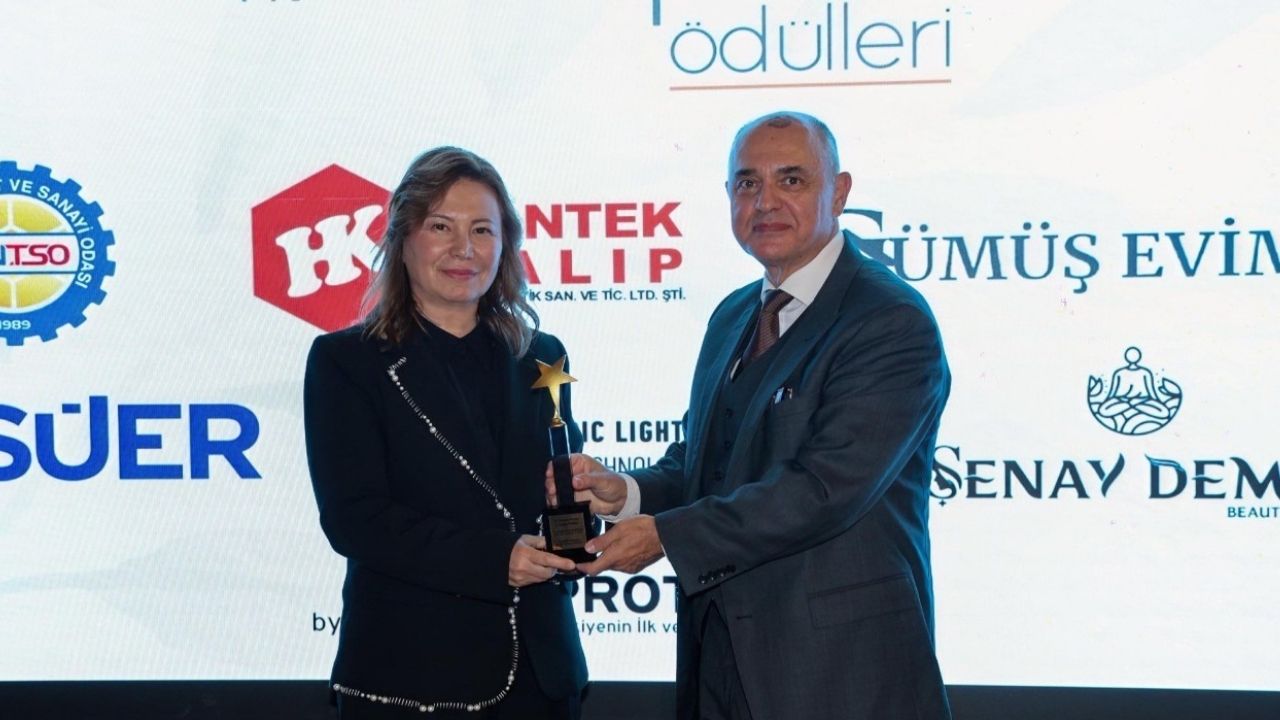 OMÜ Rektörü Prof. Dr. Fatma Aydın’a “Yılın Üstün Başarı Ödülü”